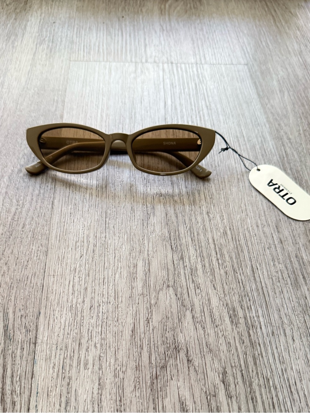 otra shona tan brown modern retro vintage style cat eye sunglasses eyewear NEW